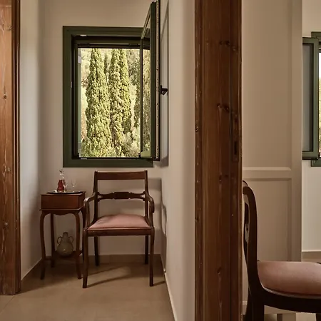 Βίλα Phi Simple Living Quarters *